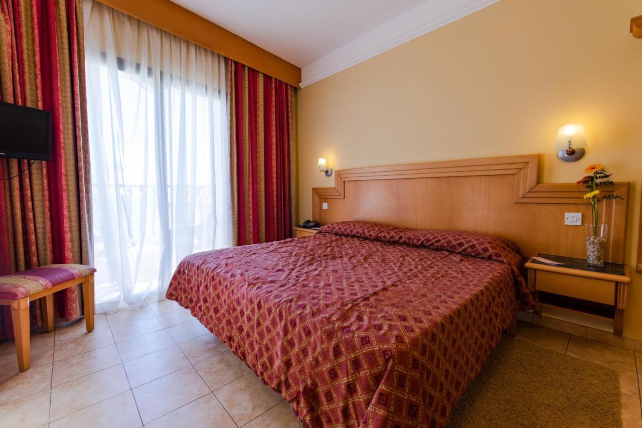 Hotel San Andrea Ксленди Екстериор снимка