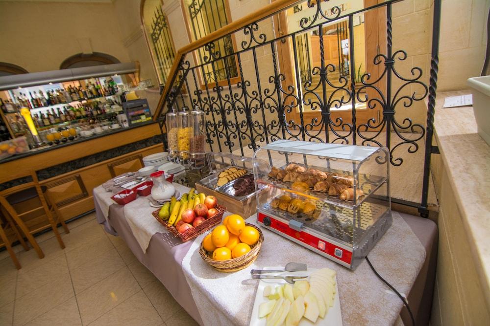 Hotel San Andrea Ксленди Екстериор снимка